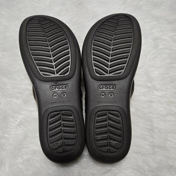 Crocs Monterey Metallic Strap Wedge Flip Flop, 9 - Picture 7 of 7